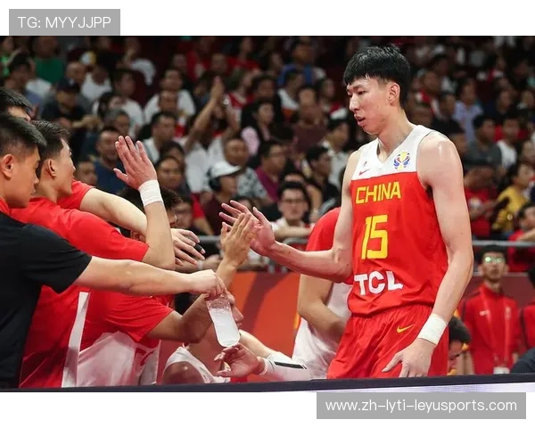 足球世界杯与CBA联赛对比探讨